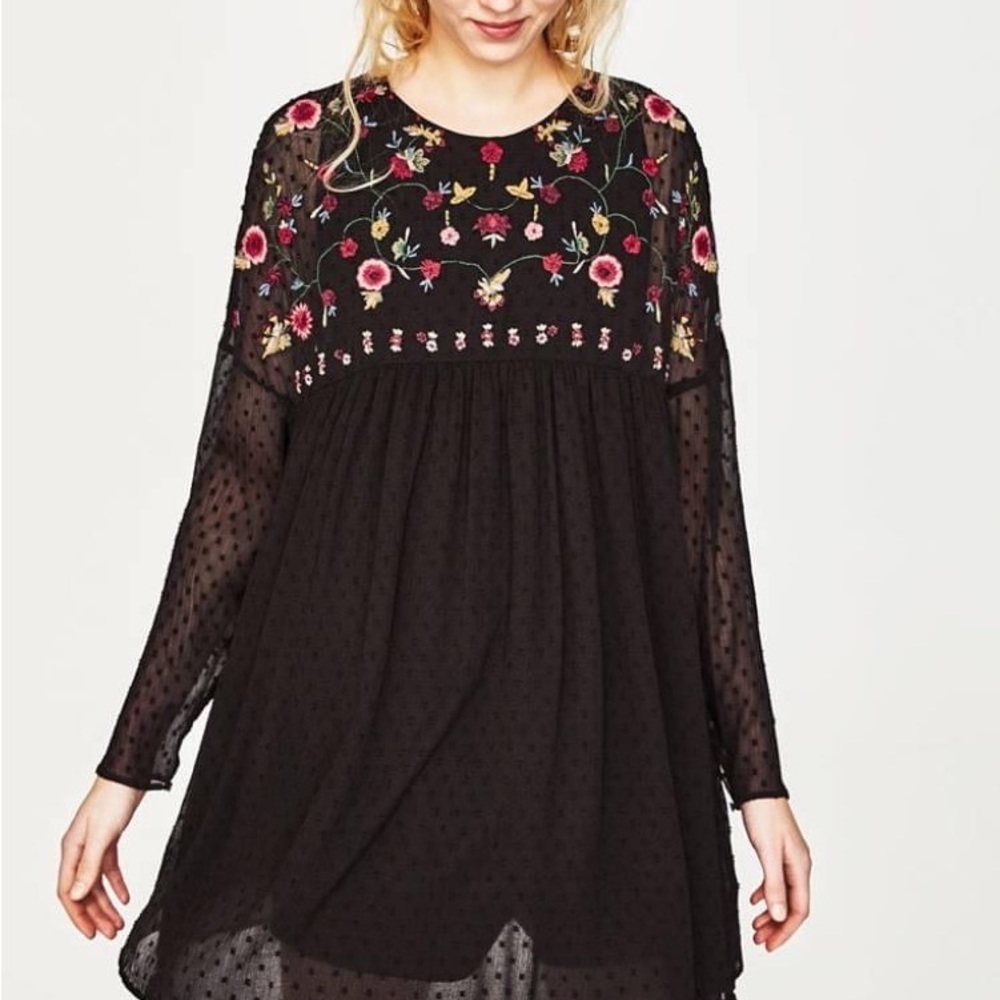 NWOT Zara Floral Jumpsuit Small